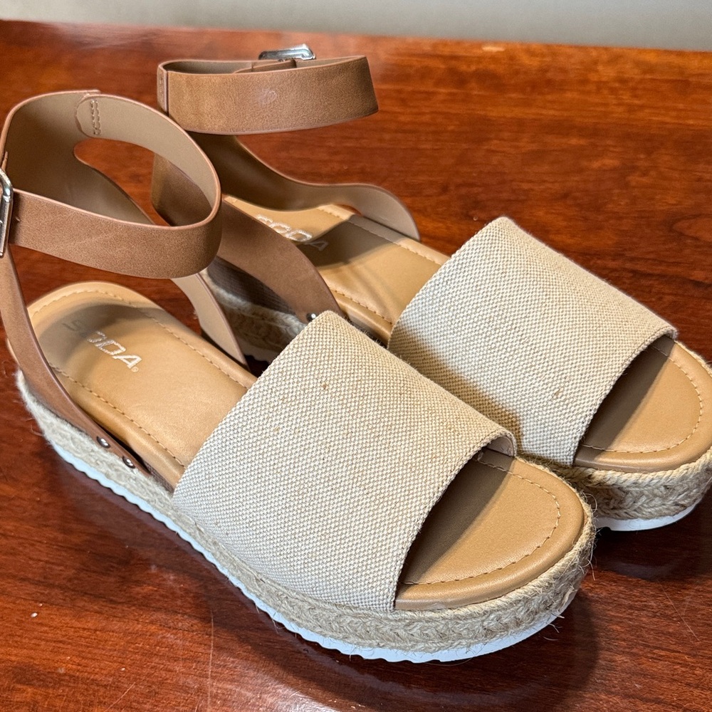 Soda Beige Espadrille Sandals